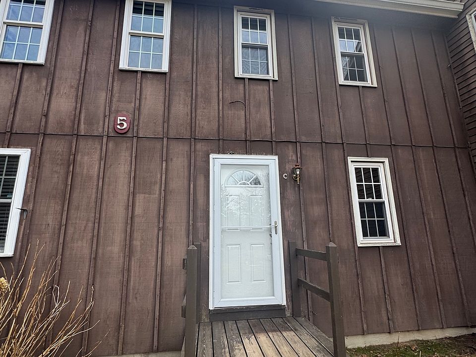 1st image of 239 Old Farms Road #5C