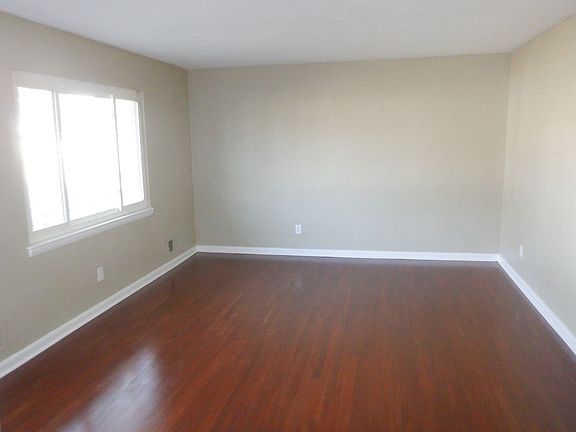 3rd image of 1357 Gabriel Dr