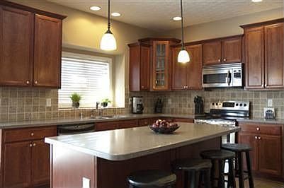 3rd image of 146 Gleneagles Way
