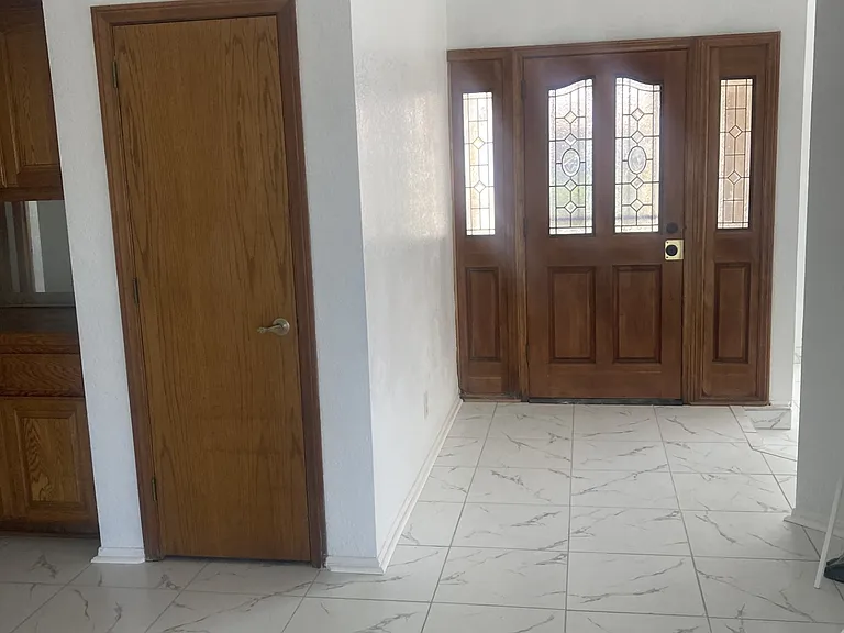 13855 Driftwood Dr — Photo 3
