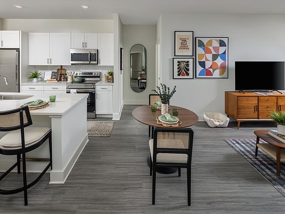 The Weldon by Broadstone apartments community photo