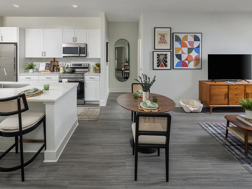 The Weldon by Broadstone apartments community photo