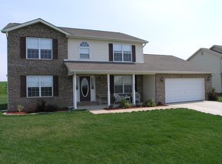 1526 Dannehold Farms Dr, Waterloo, IL 62298