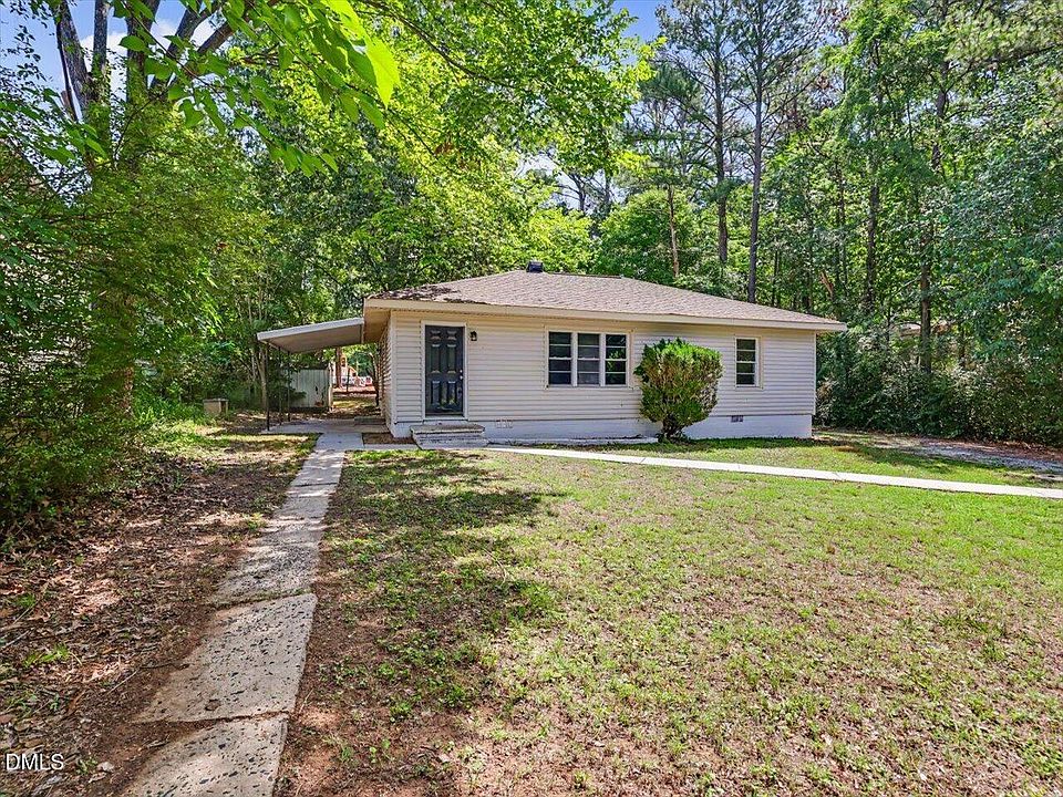 1st image of 203 Scarlett Dr
