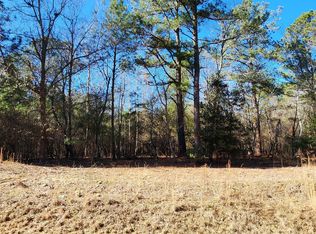 39 Ridgelake Cir, Saint Matthews, SC 29135