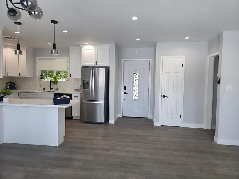 15955 Lassen St — Photo 21