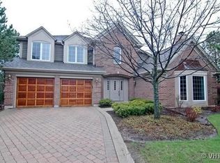 334 Rivershire Ct, Lincolnshire, IL 60069