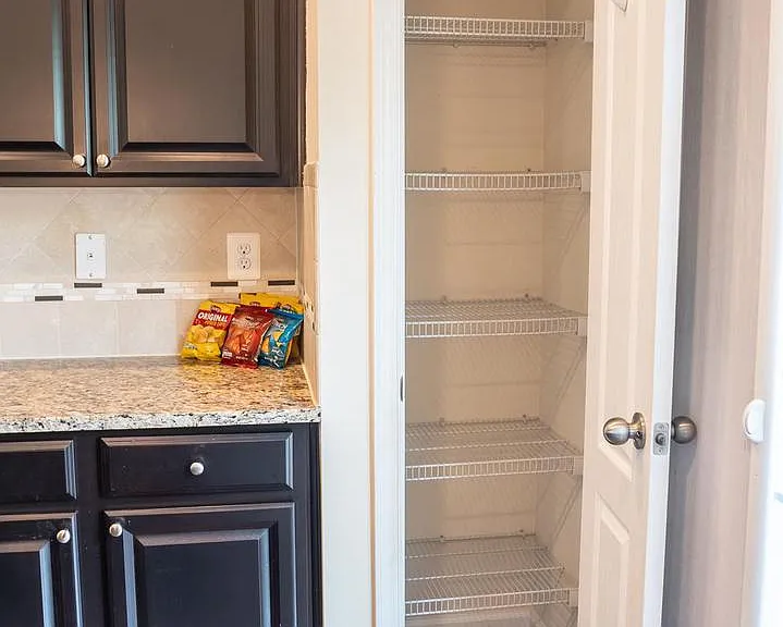 726 Millhouse Dr — Photo 20