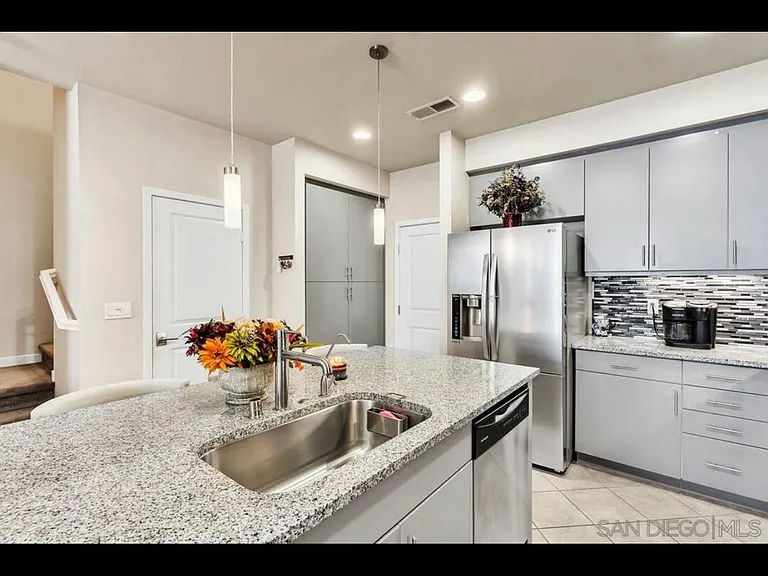 738 Trunorth Cir — Photo 10