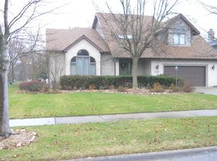 10342 Marlou Dr, Munster, IN 46321