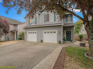 35461 Oakwood Dr, Saint Helens, OR
