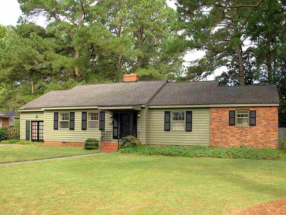 1st image of 910 S Crescent Dr
