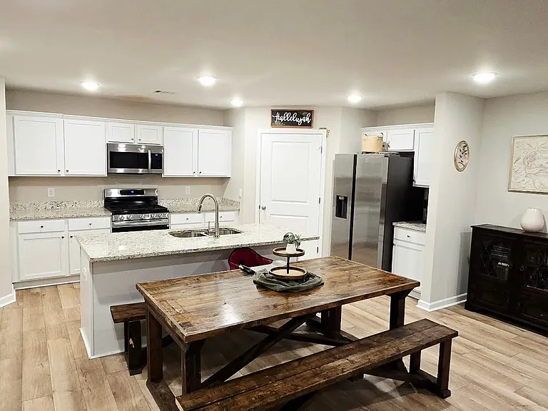 112 Kohn Dr — Photo 27