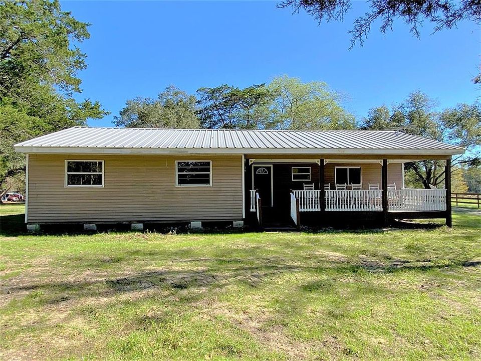 1st image of 4251 NE 147th Ct