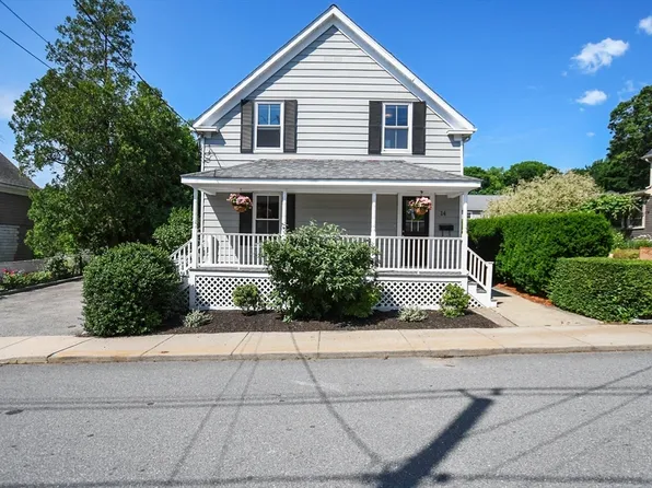 14 Brownville Ave, Ipswich, MA 01938