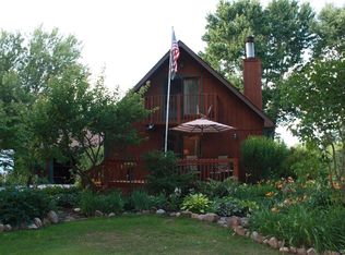 6425 Rounds Rd, Newfane, NY 14108