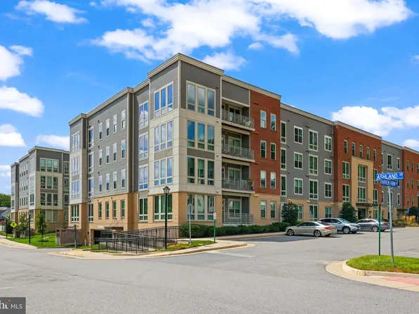 6101 Fairview Farm Dr Unit 408, Alexandria, VA 22315