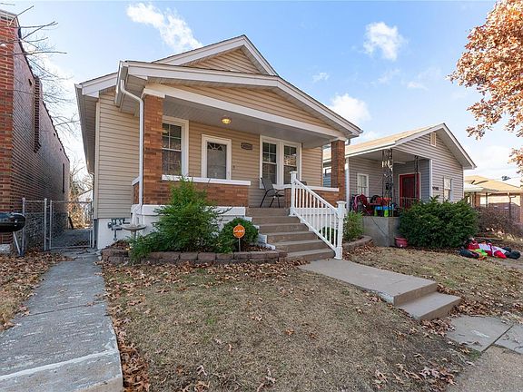 3rd image of 4064 Wilmington Ave
