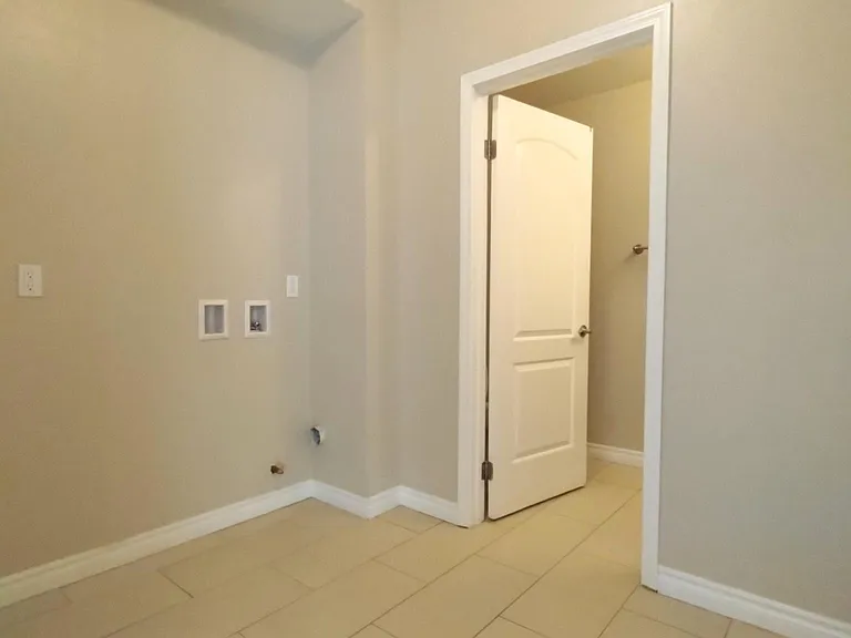 402 S San Gabriel Blvd #28 — Photo 7