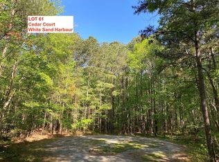 61 Cedar Ct, Heathsville, VA 22473
