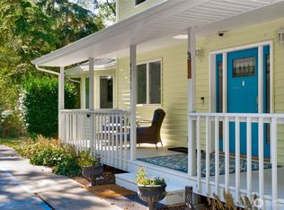 4251 Hollydale Lane, Oak Harbor, WA 98277