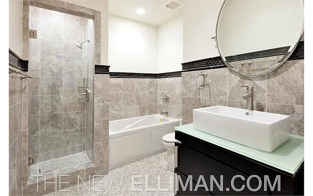 Rented by Douglas Elliman | media 26