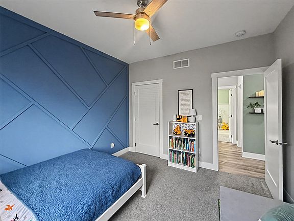 5th image of 421 N 9th St