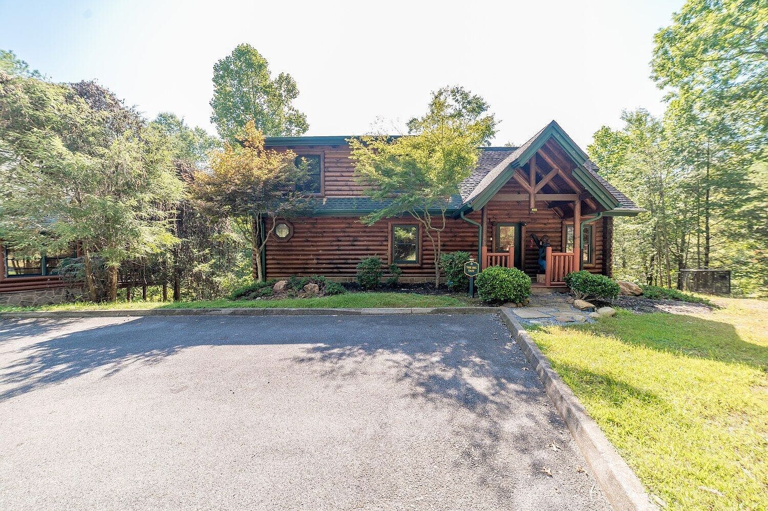 635 Gatlinburg Falls Way, Gatlinburg, TN 37738 MLS 702967 Zillow