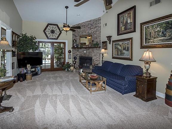 2nd image of 314 Bush Hill Ct