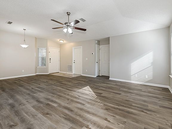 5th image of 12358 Carriann Cove Trl S