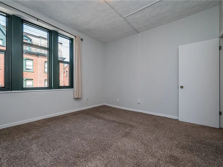 1110 Palo Alto St #A — Photo 16