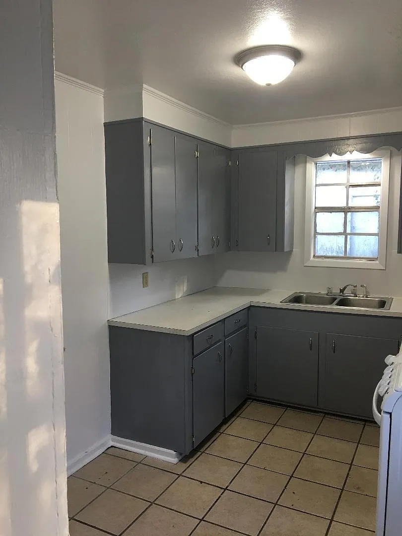 3 bed, 962 sqft, $1,250 — Photo 4