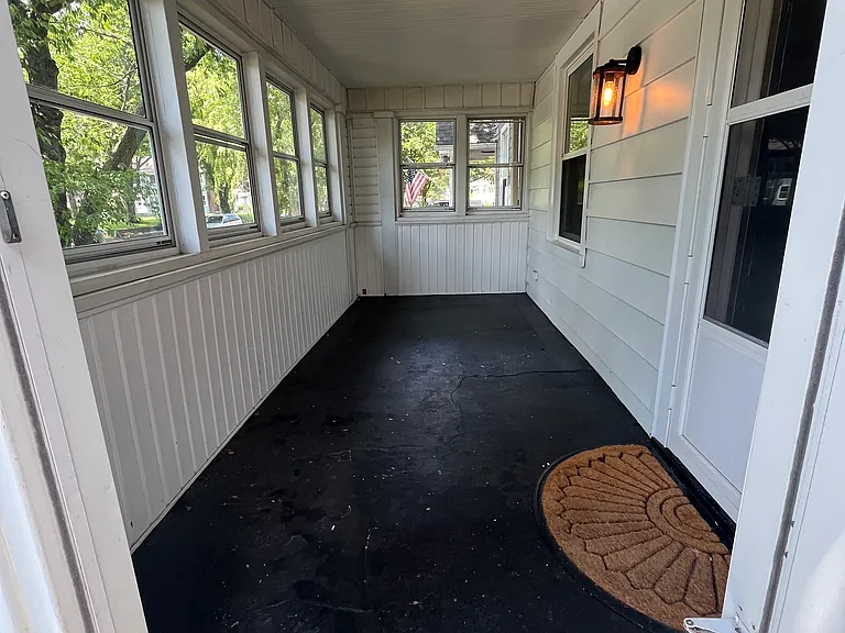 5219 Carrollton Ave — Photo 4