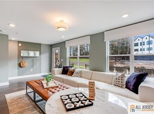 119 Lois Seruby Dr, Hopewell Township, NJ 08560