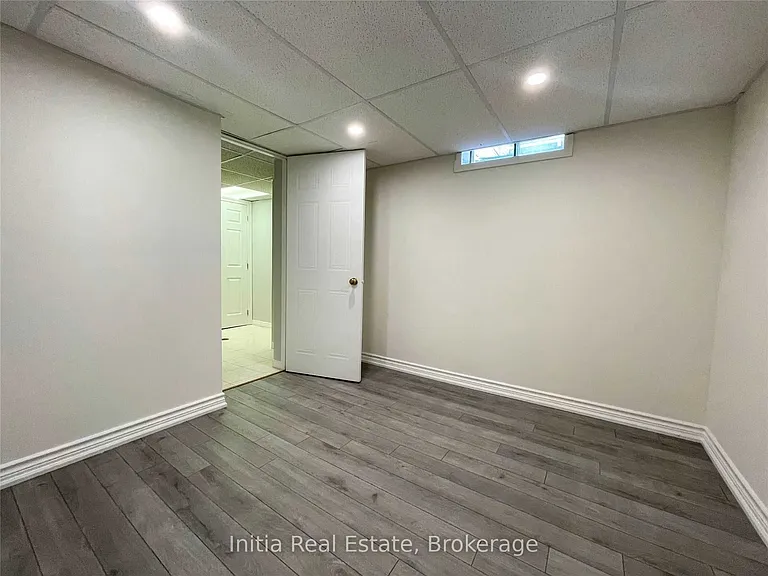 28 Summerhill Rd #BSMNT — Photo 7