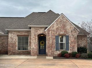 115 Claiborne St, Madison, MS 39110