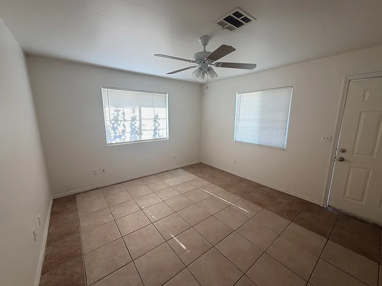 1803 Larcus Ave #A — Photo 12