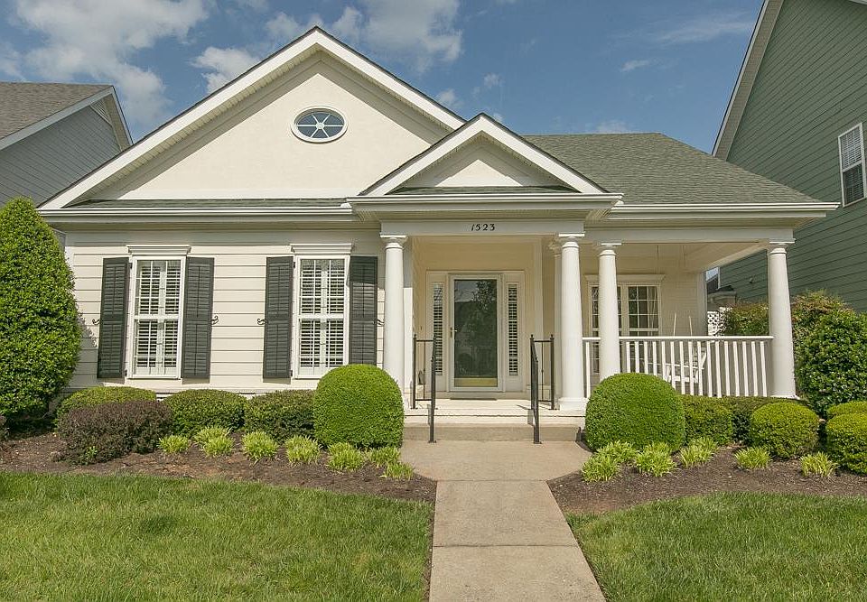 1st image of 1523 Veranda Cir