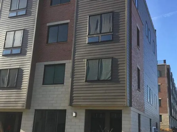 711 Lakeview Ct, King Of Prussia, PA 19406