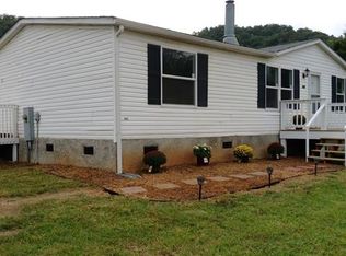 548 Azalea Cir, Marshall, NC 28753