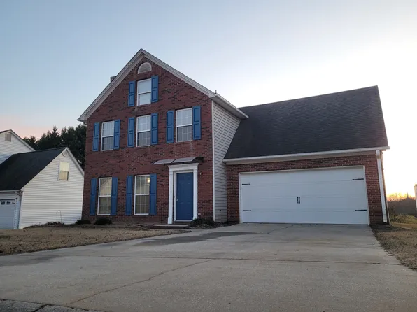 127 Fawnbrook Dr, Greer, SC 29650