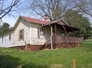 182 Sipe Ln, Ivanhoe, VA 24350