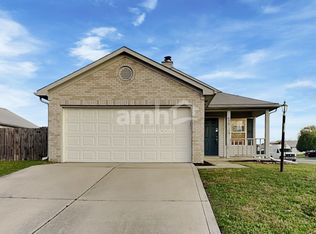 630 Day Break Dr, Greenwood, IN 46143