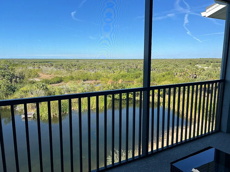 Private Lanai