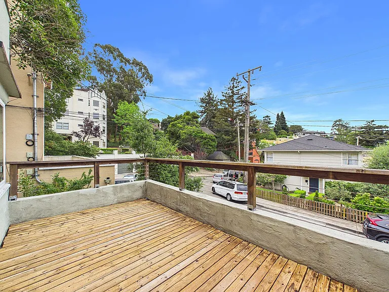 1148 Norwood Ave, Oakland, CA 94610 — Photo 3
