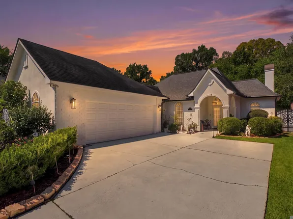 5952 Glen Cove Dr, Baton Rouge, LA 70809