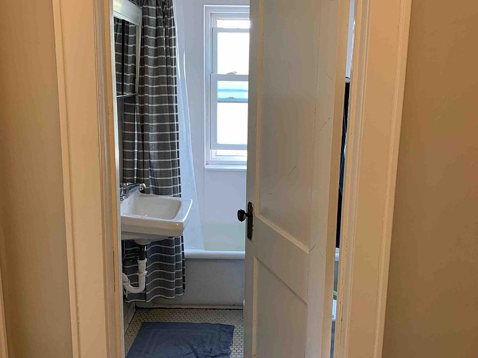 1st image of 1115 W 28th St #308