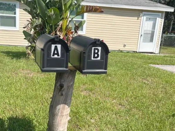 6806 Thomas Cir, Tampa, FL 33619