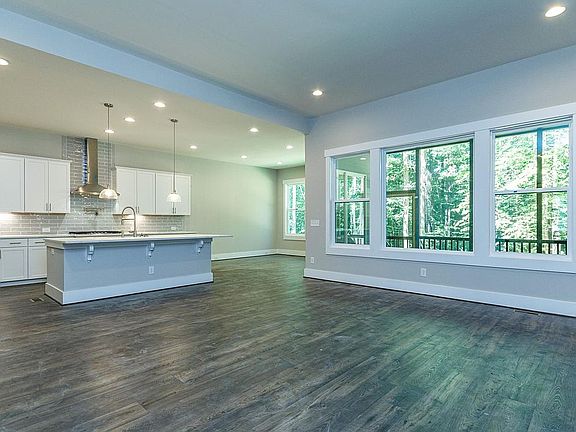 The Woodbury Family Room