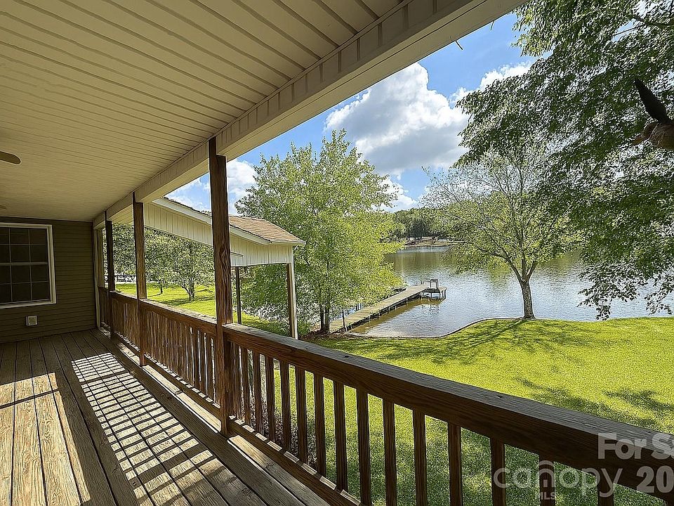 1st image of 2504 Cottage Ln